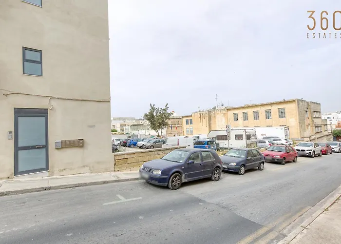 Appartamento Charming 2br With Private Balcony By 360 Estates *