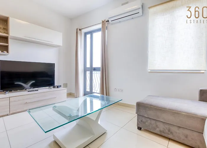 Appartamento Charming 2br With Private Balcony By 360 Estates