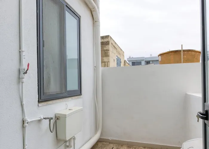 Charming 2br With Private Balcony By 360 Estates * Pietà
