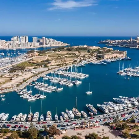 דירה Charming 2br With Private Balcony By 360 Estates *