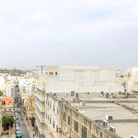 Lägenhet Charming 2br With Private Balcony By 360 Estates *