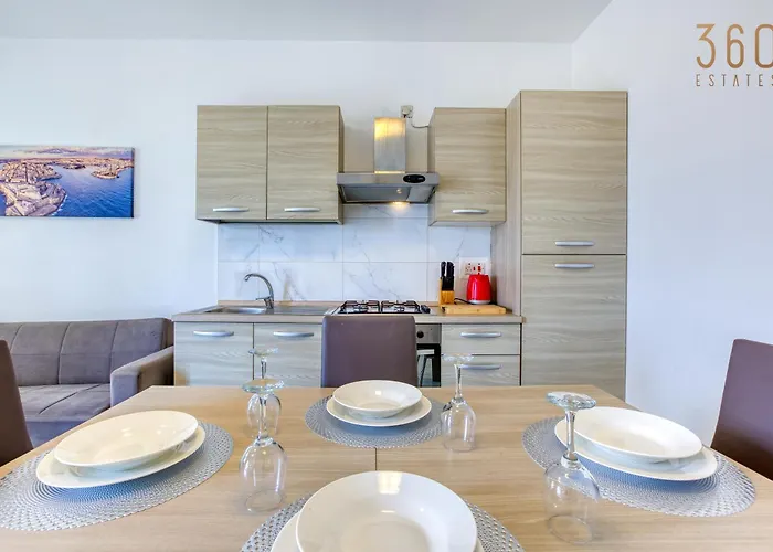 Apartament Charming 2br With Private Balcony By 360 Estates *